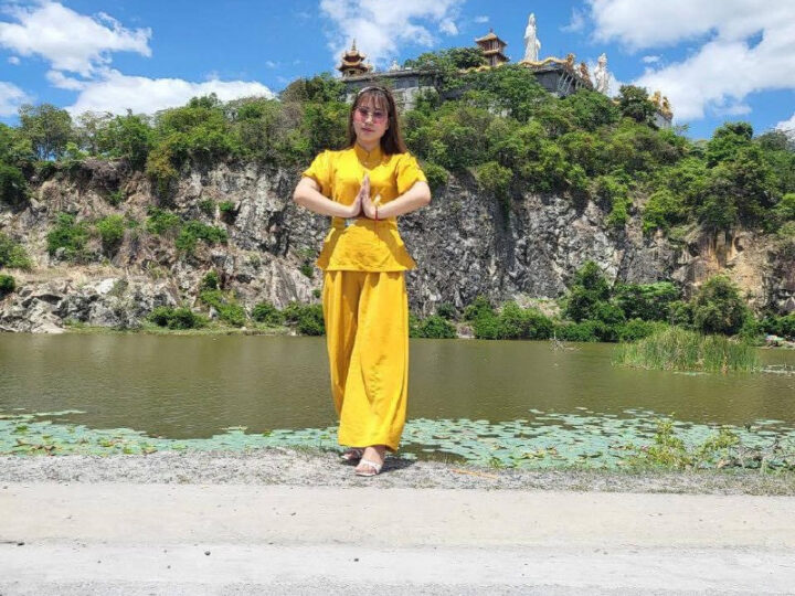 Ảnh 8 của Thanh niên xăm trổ địt mạnh vào chiếc lồn dâm của vợ