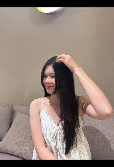 Ảnh 4 của Cu anh bự quá ông xã ơi đút 1 phát em ra liền luôn (Full Clip + Pic)